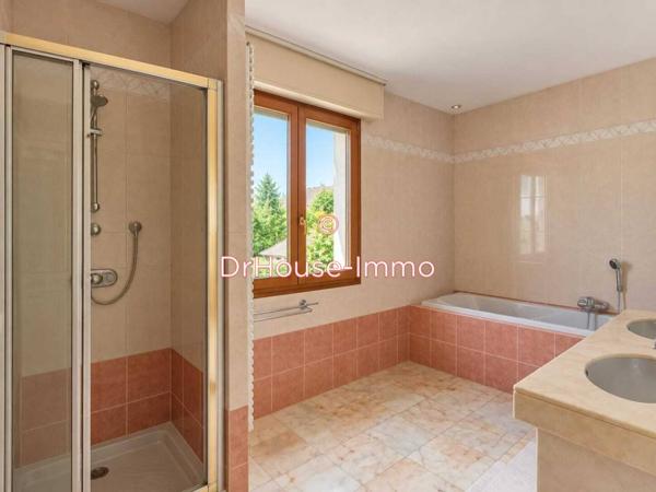Maison à vendre 9 pièces de 219 m²