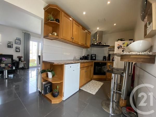 Maison à vendre  5 pièces - 75,11 m2 OZOIR LA FERRIERE - 77