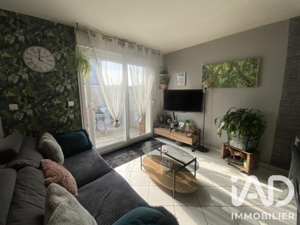 Maison à vendre 5 pièces 91,5 m² Saint-Ay