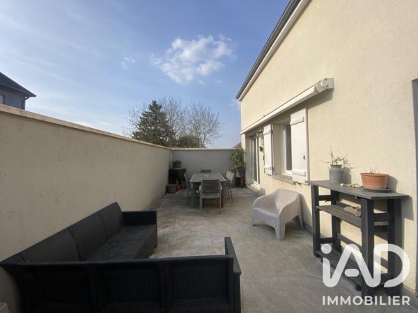 Maison à vendre 5 pièces 91,5 m² Saint-Ay