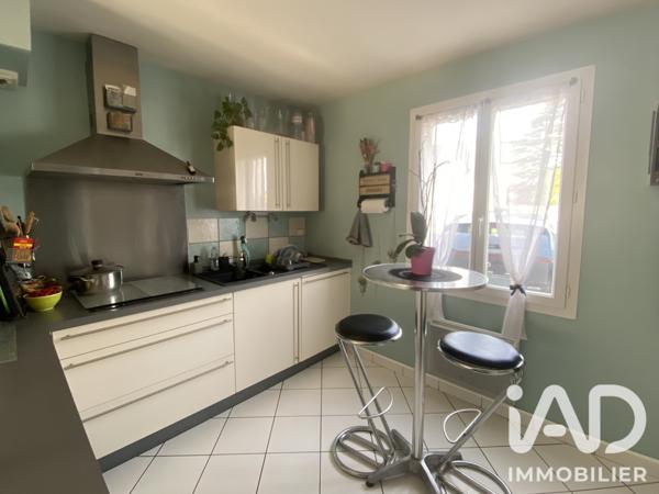 Maison à vendre 5 pièces 91,5 m² Saint-Ay