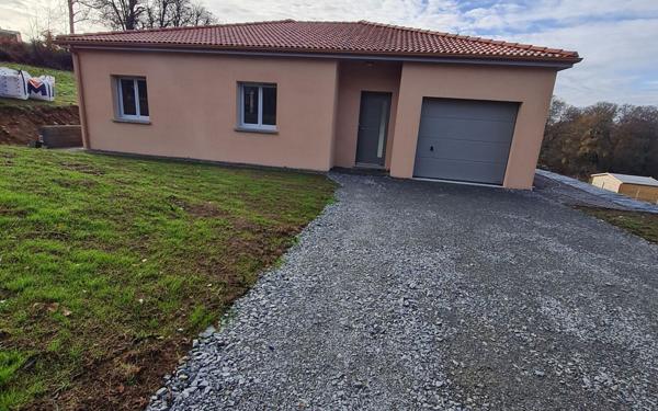 Maison à louer    4 pièces • 85,56 m2 Bonnac-la-Côte