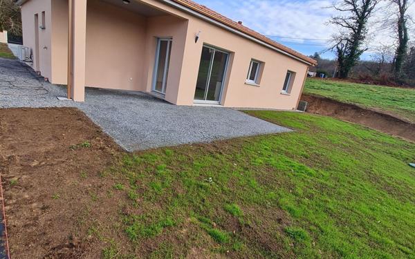 Maison à louer    4 pièces • 85,56 m2 Bonnac-la-Côte