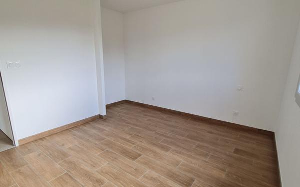 Maison à louer    4 pièces • 85,56 m2 Bonnac-la-Côte