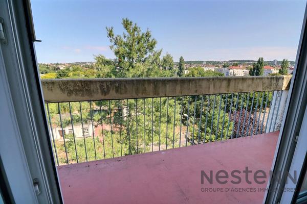 Appartement 3 pieces - dernier etage et parking