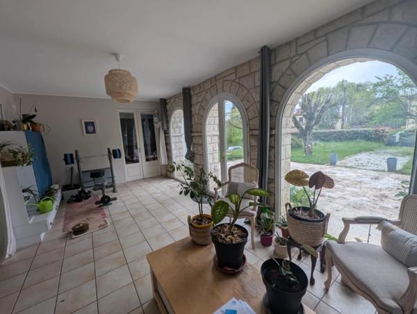 Vente Maison 6 pièces 156 m2 à Gourdon