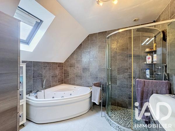 Maison à vendre 7 pièces 163,21 m² Val-de-Reuil