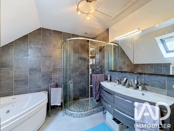 Maison à vendre 7 pièces 163,21 m² Val-de-Reuil