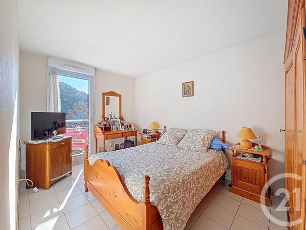 Appartement T3 à vendre  3 pièces - 71,15 m2 MARSEILLE - 13009