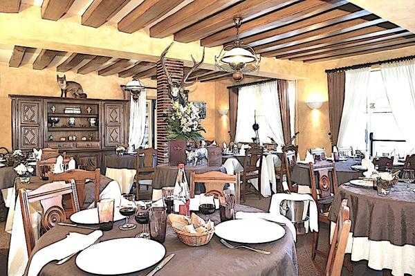 À vendre - Hôtel, hébergement 60 places situé à La Ferté-Imbault (41300)