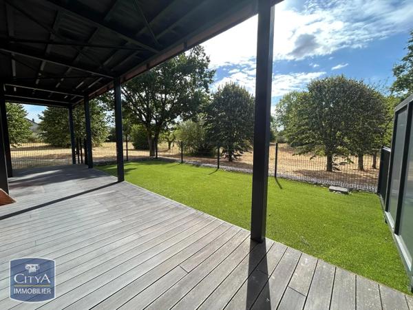 Appartement à louer 3 pièces 73.98m² Fleury-les-Aubrais (45400)