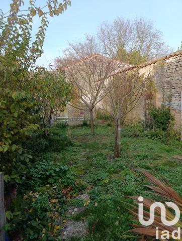 Maison 6 pièces de 160 m² à Muron (17430)