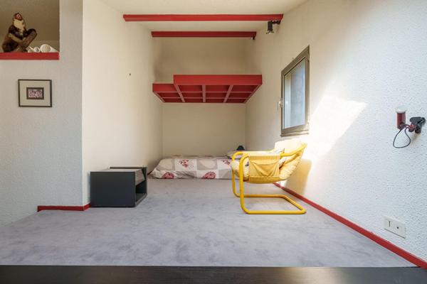 Maison d’architecte des années 80 avec vue imprenable