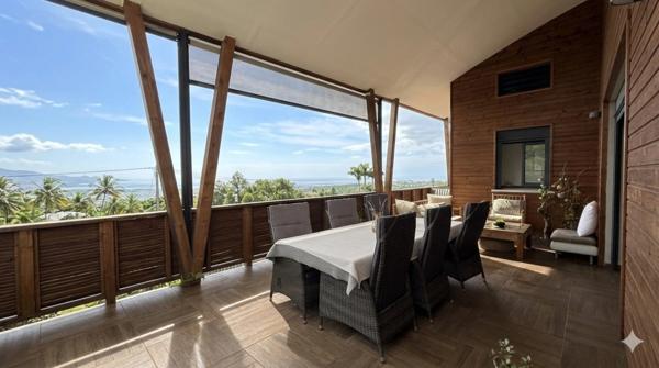 Maison à vendre 5 pièces proche de SAINT PAUL (974)