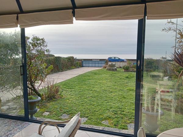 Maison à vendre    6 pièces •  Damgan