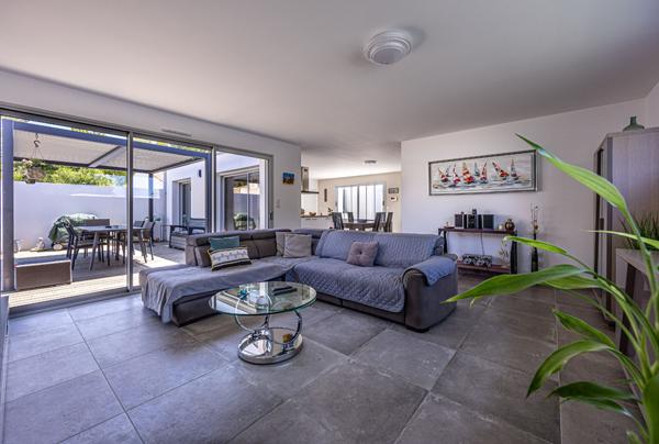 MAISON RECENTE 4 CHAMBRES JARDIN