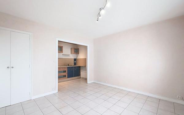 Appartement à vendre    2 pièces • 38 m2 Arpajon-sur-Cère