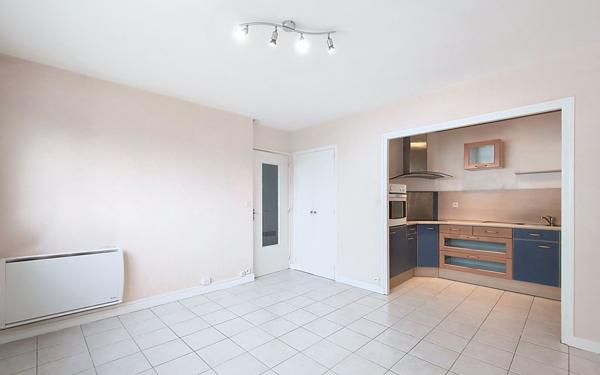 Appartement à vendre    2 pièces • 38 m2 Arpajon-sur-Cère