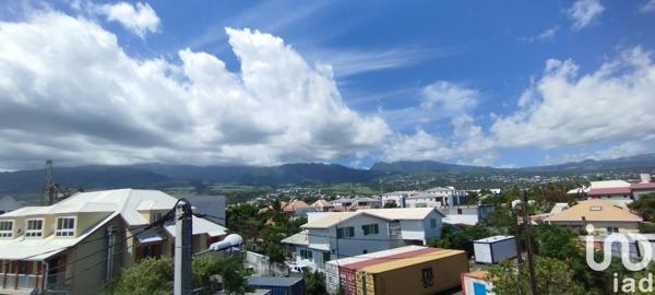 Maison 9 pièces de 308 m² à Saint-Louis (97450)