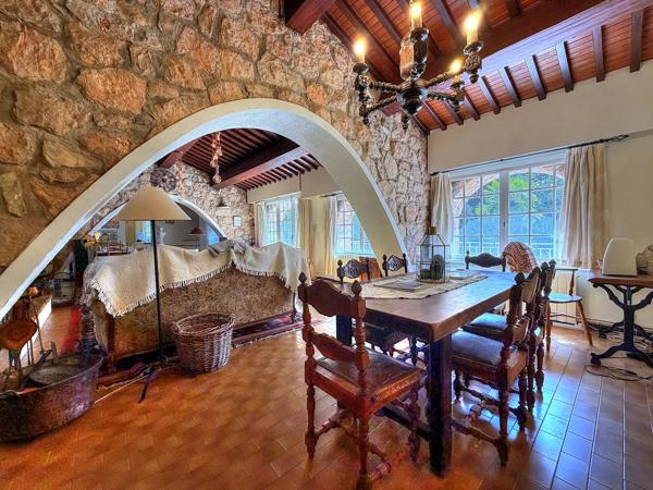 Magnifique maison de 158,7 m² à Aups avec piscine