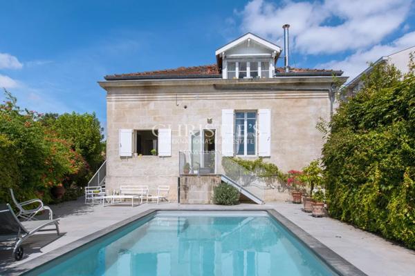Bordeaux Saint Augustin – Maison en pierre de 300m² avec jardin, garage, piscine