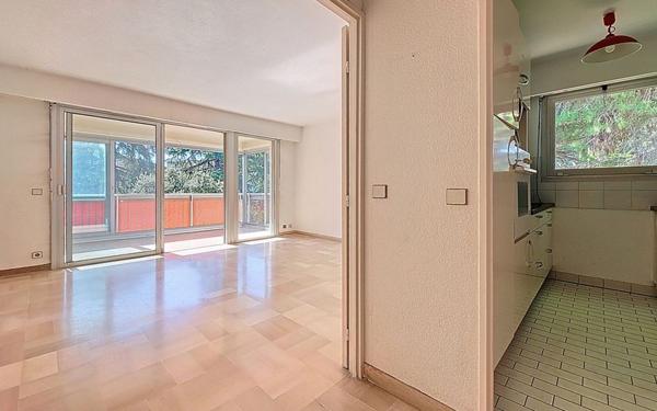 Appartement à vendre    2 pièces • 50,77 m2 Le Cannet