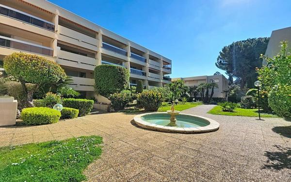 Appartement à vendre    2 pièces • 50,77 m2 Le Cannet