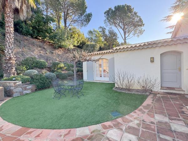 Maison à vendre  6 pièces - 180 m2 CAVALAIRE SUR MER - 83