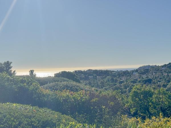 Maison à vendre  6 pièces - 180 m2 CAVALAIRE SUR MER - 83