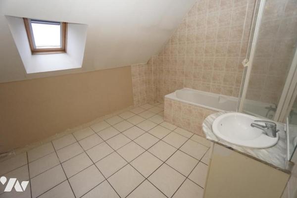 Pavillon, St HONORE, 3 chambres et garage