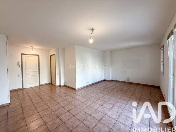 Appartement à vendre 2 pièces 54 m² Trets