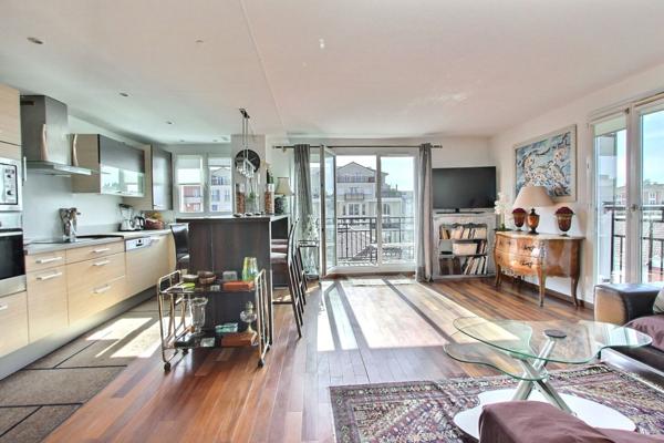 Appartement Villeneuve La Garenne 3 pièces 66.01 m2 + balcon de 10,35m2