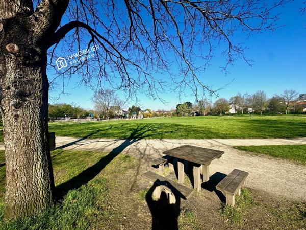 Nantes Sud Maison 39 m² rénovée , Garage, Impasse calme, Busway & Parc