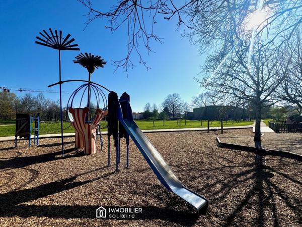 Nantes Sud Maison 39 m² rénovée , Garage, Impasse calme, Busway & Parc