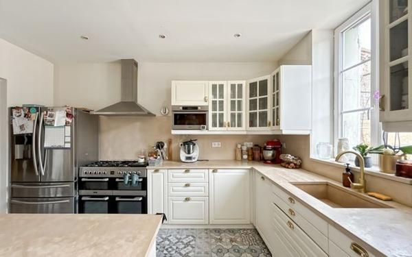 Maison à vendre    12 pièces •  Fleurance