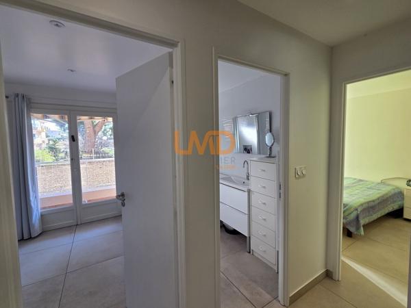 Appartement rénové proche centre ville et port