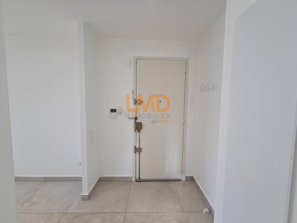 Appartement rénové proche centre ville et port