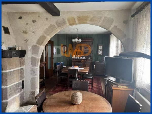 maison T7 sur sous-sol avec piscine sur 1653 m² de terrain clôt