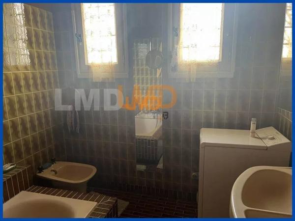 maison T7 sur sous-sol avec piscine sur 1653 m² de terrain clôt