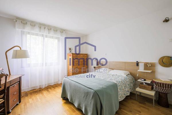 Meylan T3/T4+ Cuisine avec terrasse dans un Parc verdoyant