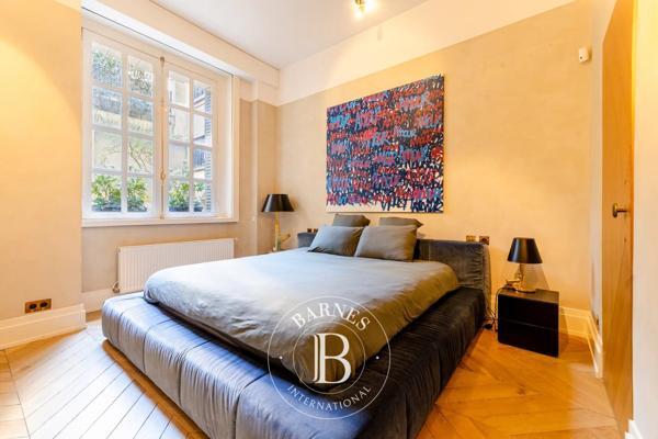 Paris 16ème, Appartement 2 Chambres -  104 m² à vendre
