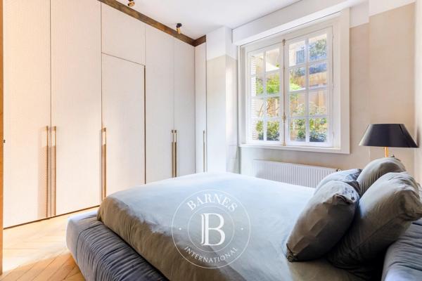 Paris 16ème, Appartement 2 Chambres -  104 m² à vendre