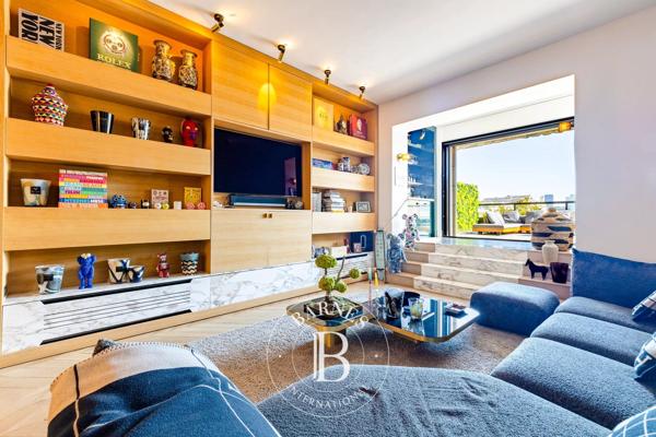 Paris 16ème, Appartement 2 Chambres -  104 m² à vendre