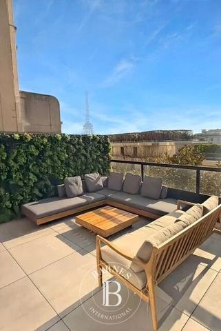 Paris 16ème, Appartement 2 Chambres -  104 m² à vendre
