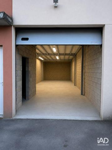 Location local d’activité 95 m² Ozoir-la-Ferrière
