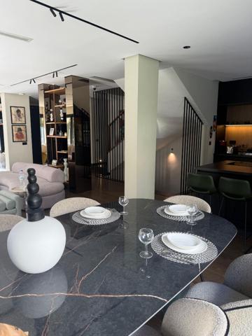 Très belle villa conçue par un Architecte de Renom