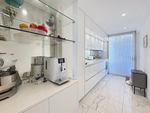 Appartement 3 pièces EN FRONT DE MER