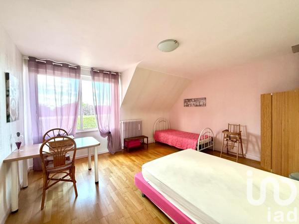 Maison à vendre 8 pièces 165 m² Chartres-de-Bretagne