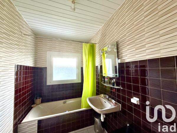 Maison à vendre 8 pièces 165 m² Chartres-de-Bretagne