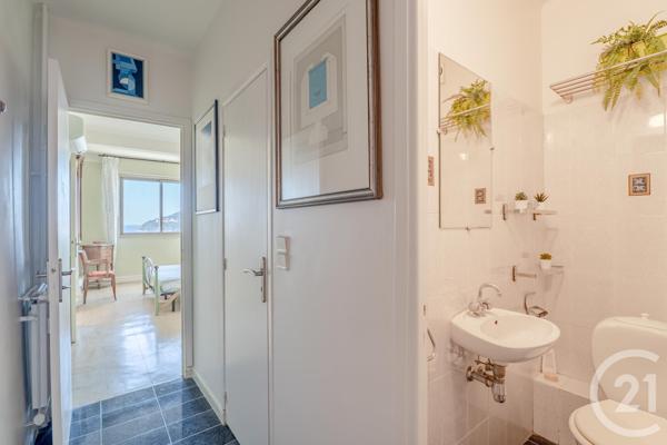 Appartement F2 à vendre  2 pièces - 82 m2 VILLEFRANCHE SUR MER - 06